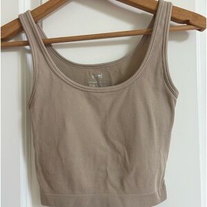 pro fit cropped ribbed fitted tee